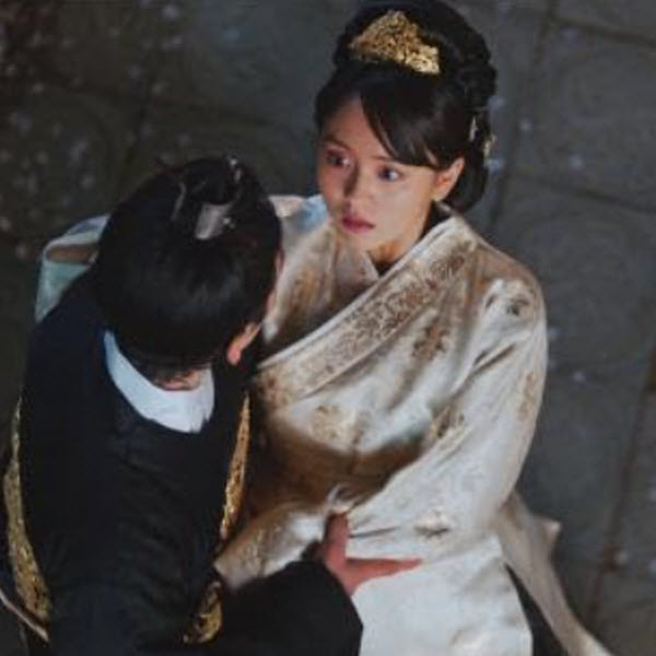 Why the Phone Changed Mid-Drama